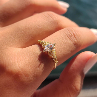 Evlenme Teklifi için Yüzük Seçimi Nasıl Yapılır?